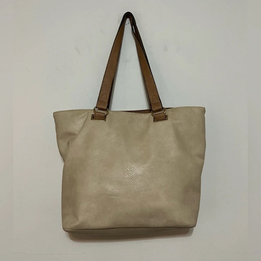 LaTique Ellis Bowtique Shoulder Bag Purse - Picture 3 of 13